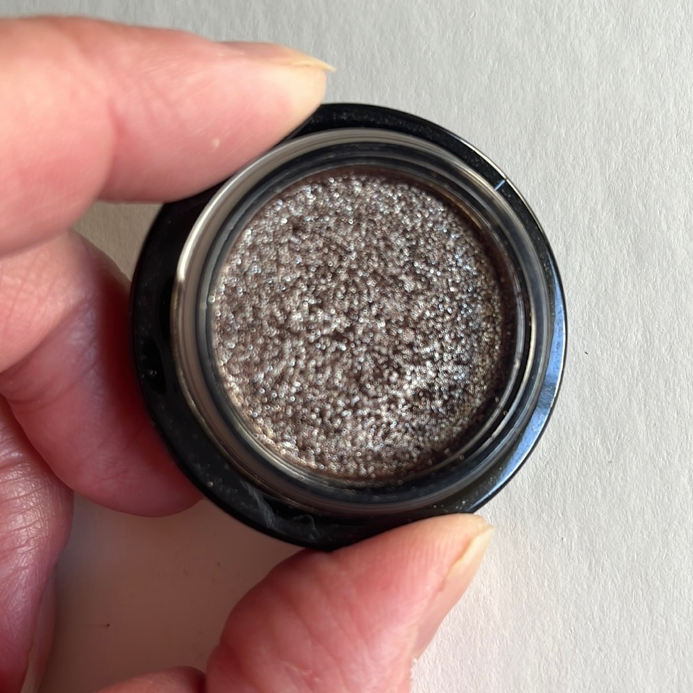 VB Beauty Lid Lustre in Mink